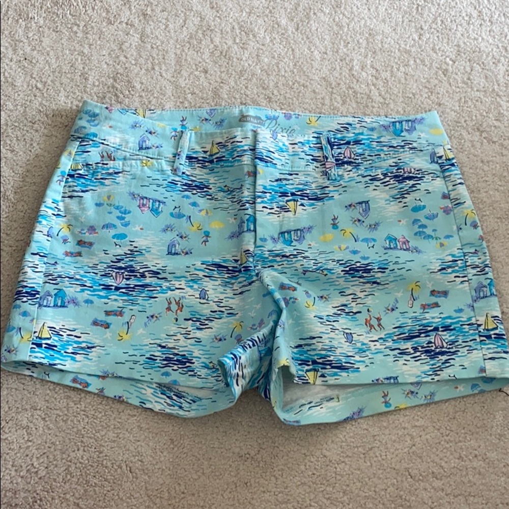 Old Navy Pixie Shorts Size 6 - image 1